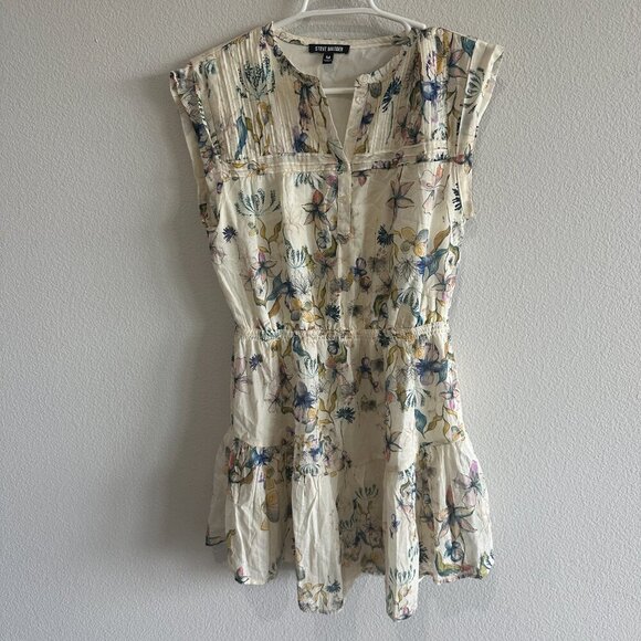 Steve Madden Cream Floral Crew Neck Cap Sleeve Faith Mini Dress - Picture 2 of 8